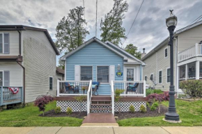 Coastal Pet-Friendly Cottage Less Than half Mi to Beaches